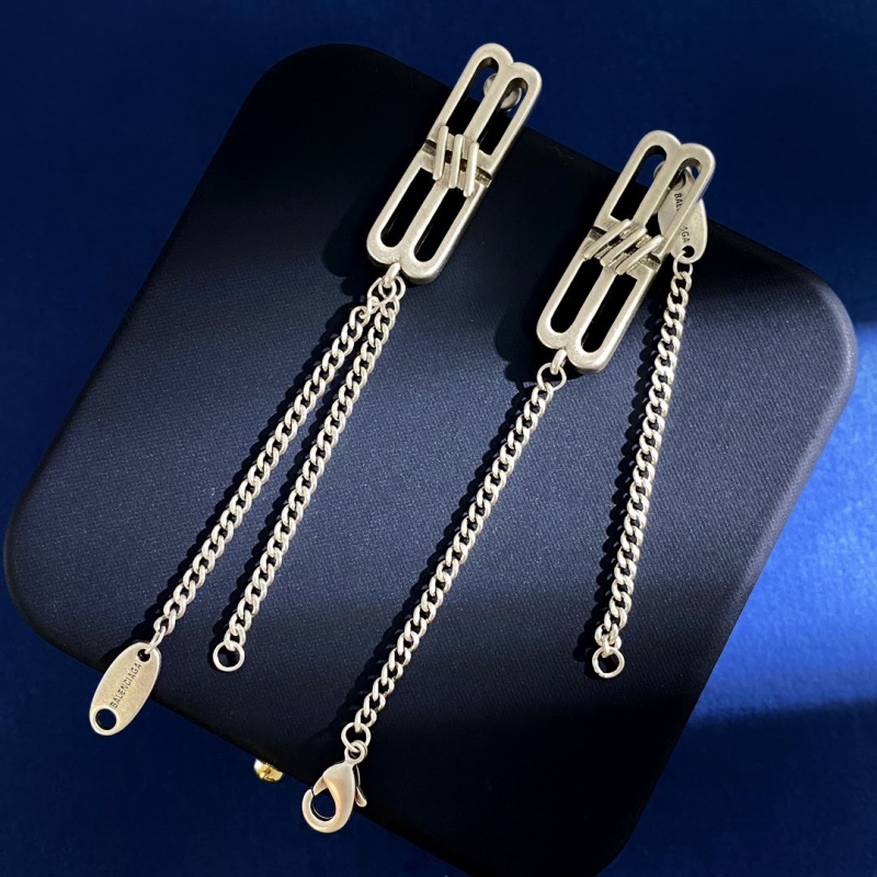 Ba*len*cia*ga earrings
